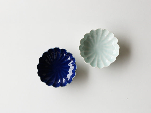 瑠璃釉/青磁 菊型 浅鉢 波佐見焼 青磁