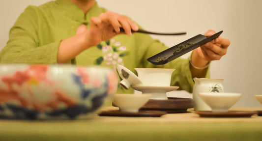 湯呑おすすめの選び方｜日本茶が美味しくなる素材・産地・形の完全ガイド