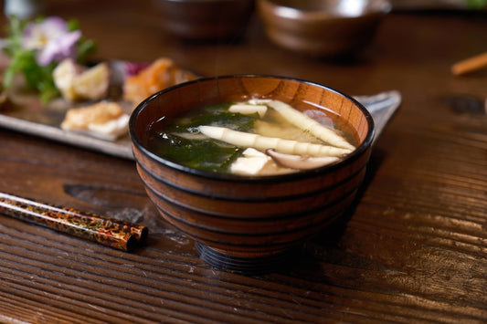 酒器の選び方完全ガイド｜おちょこ・徳利・ぐい呑みの種類と飲み方別の使い分け
