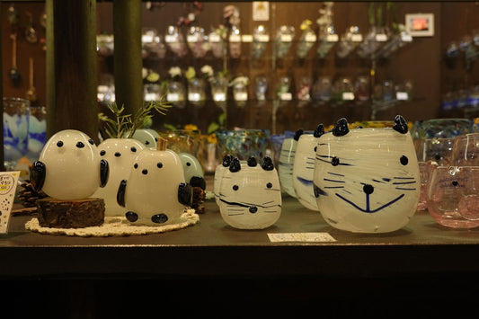 Japanese Pottery as a 60th Birthday Gift | Selection Guide & Etiquette