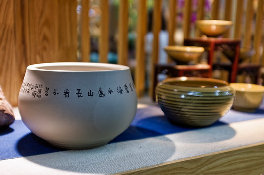 作家ものの器の魅力と選び方｜初めてでも失敗しない一点もの陶芸の楽しみ方