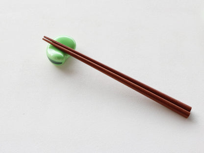 そら豆 箸置き 有田焼 グリーン