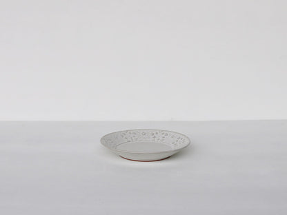 ねずみとラ レースフラワー プレート 小 吉田焼 ホワイト