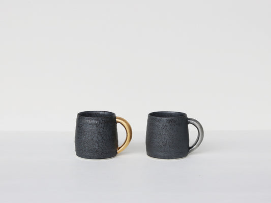 晶 取っ手 金/銀 マグカップ 有田焼 ブラック×ゴールド